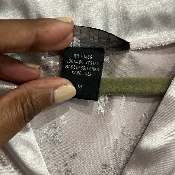 Vintage Halston Night Robe Gray Pink Floral print Side Split Size Medium - Picture 8 of 8